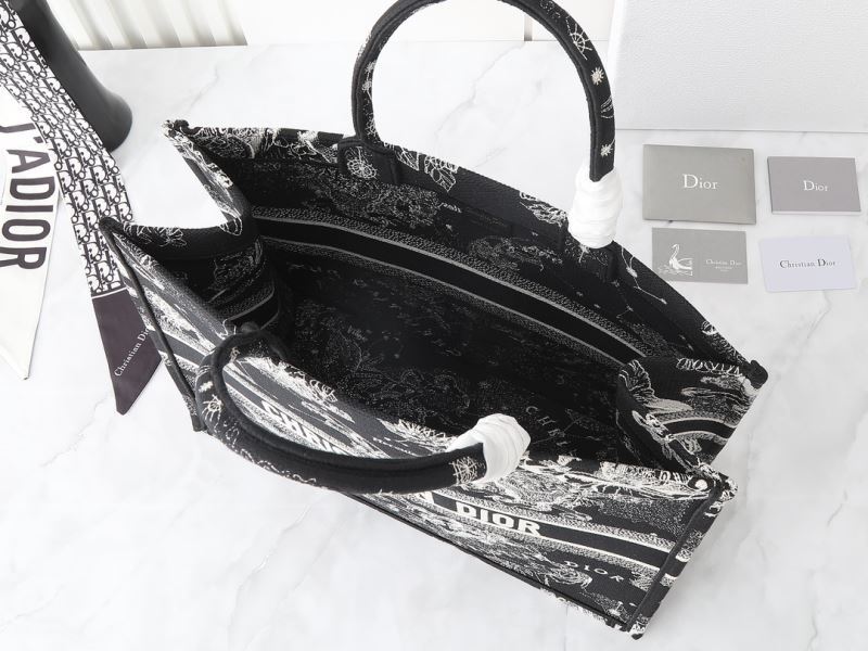 Christian Dior Shopping Bags